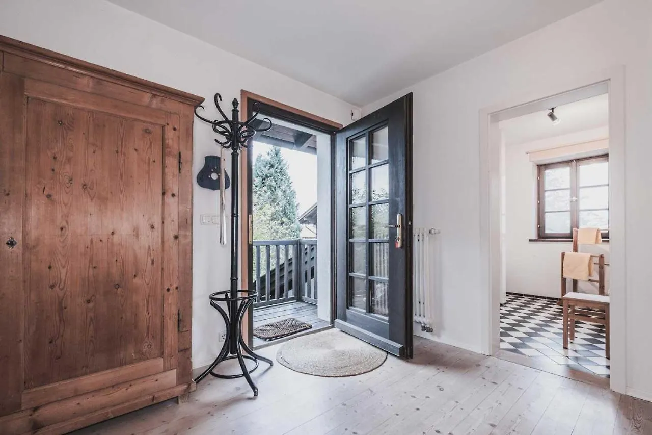 Ferienwohnung Tausendfreund am Chiemsee Breitbrunn am Chiemsee 0*,  Deutschland