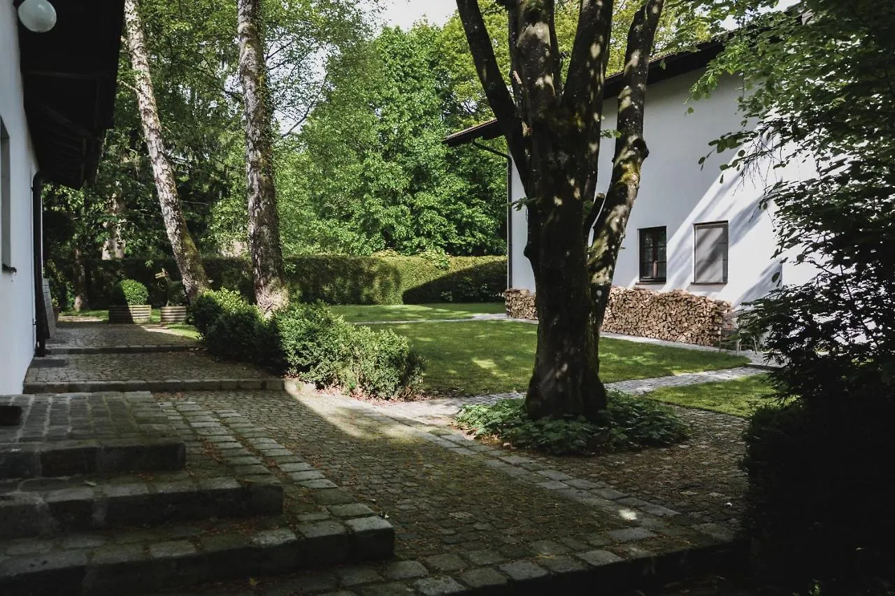 Ferienwohnung Tausendfreund am Chiemsee Breitbrunn am Chiemsee Apartment